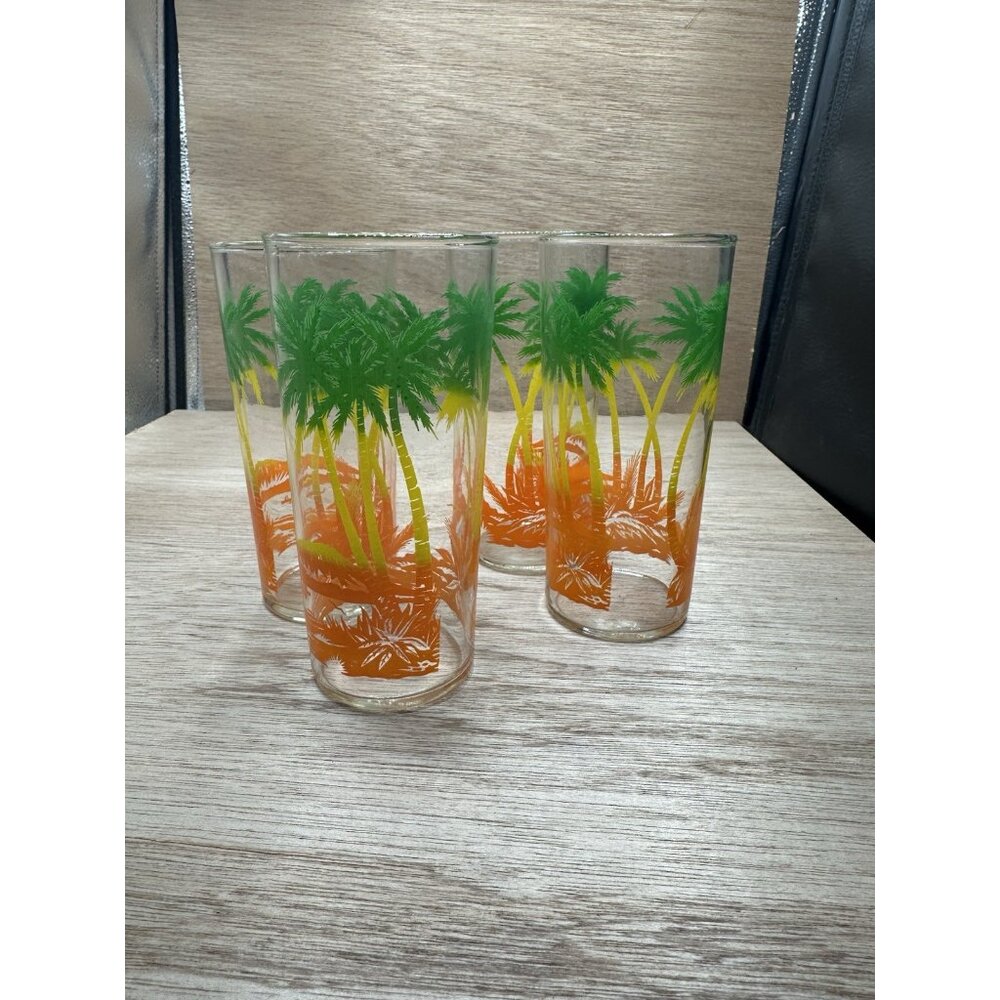 Set of 4 Vintage Panache Palm Tree Island Cocktail High Ball  Glasses